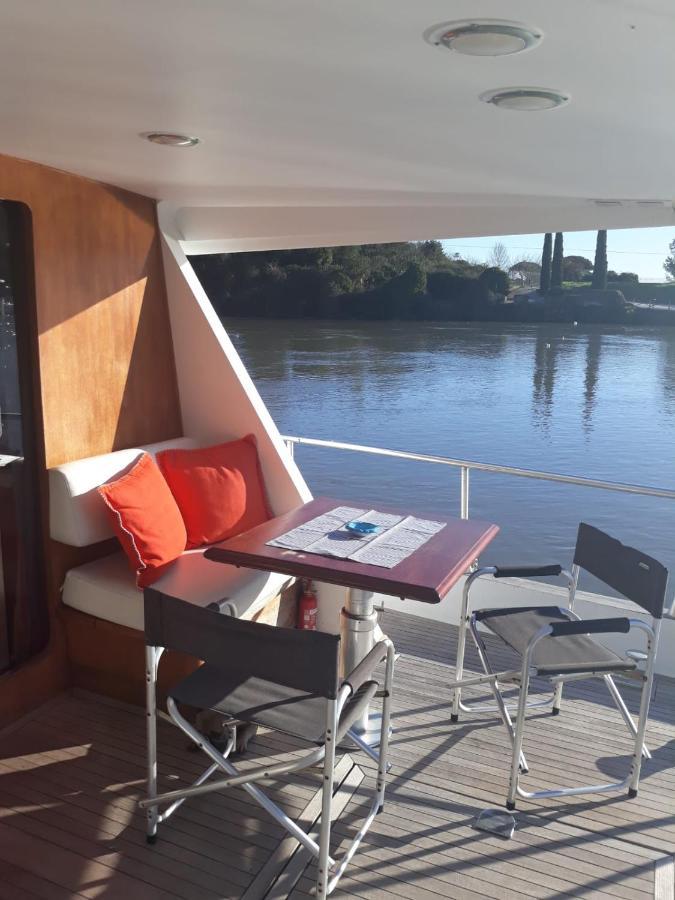 Boat And Breakfast Fiumicino - Roma Hotel ออสเตียอันตีกา ภายนอก รูปภาพ